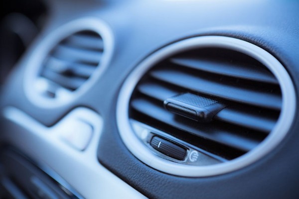 VEHICLE AIR CONDITIONING RE-GAS £49INCL. VAT